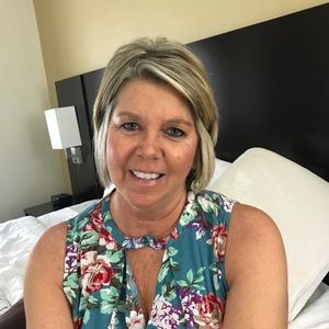 Meet your Posher, Cindy